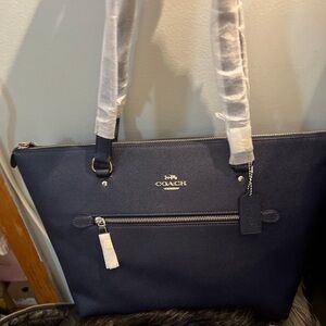 NWT COACH NEW YORK TOTE
